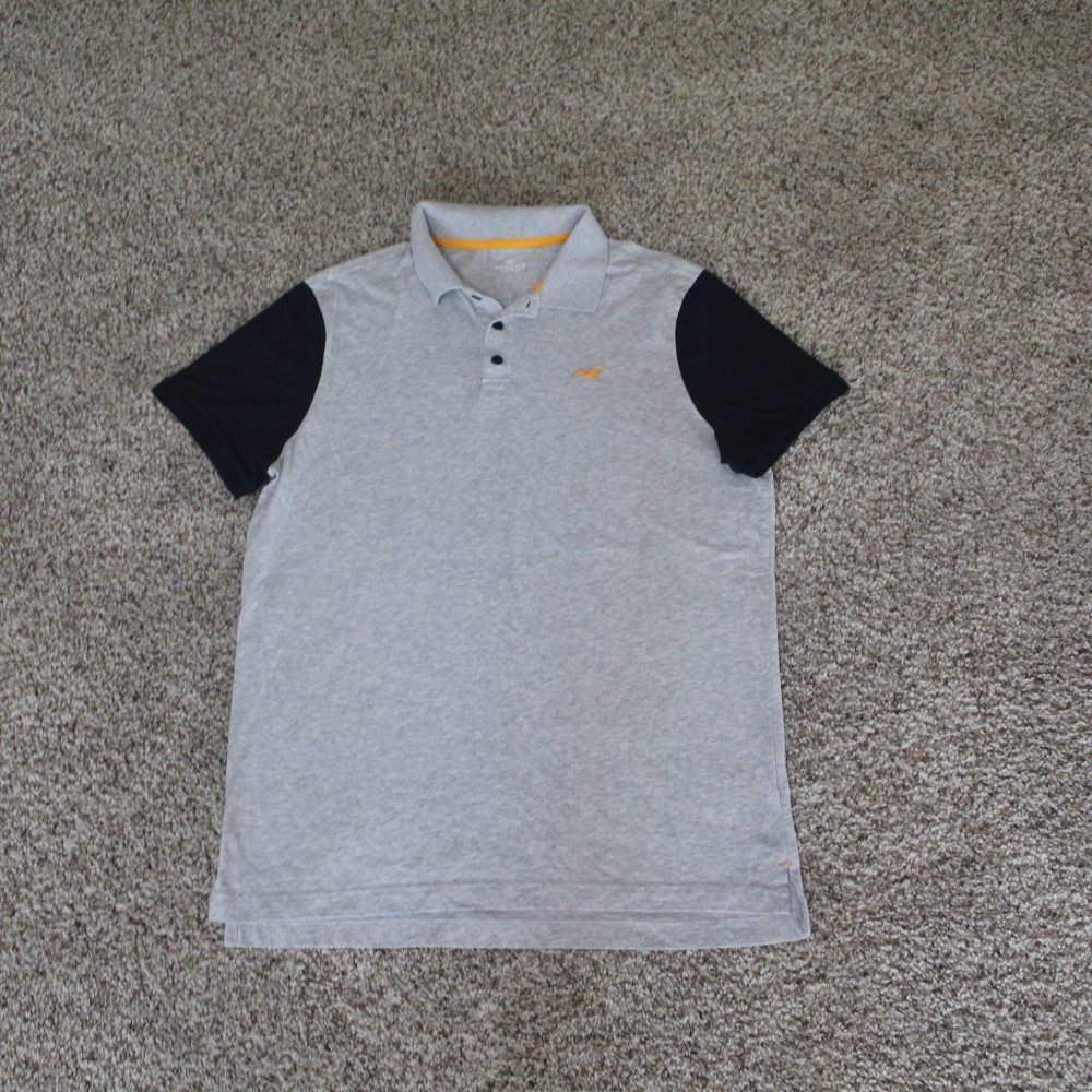 Hollister Men's Shirt Size XL